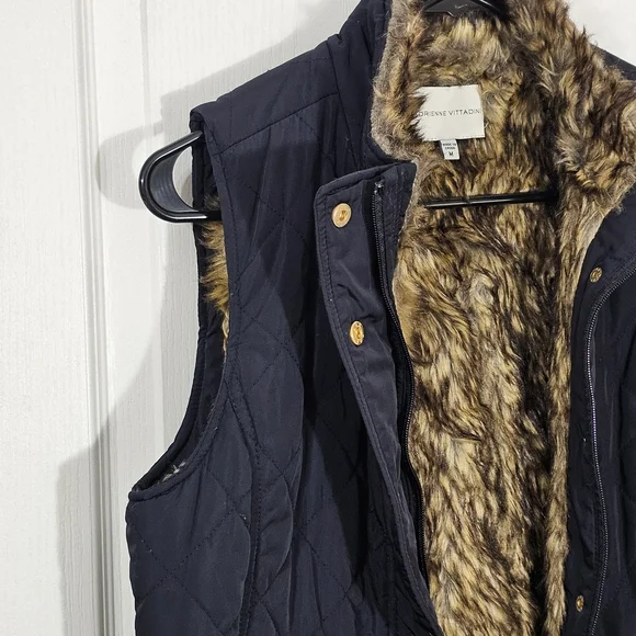 Adrienne Vittadini Navy Blue Quilted Puffed Fur Lined Vest Size Medium - Picture 3 of 16